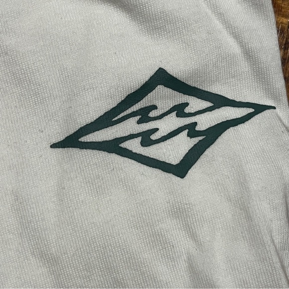 Billabong Unity Boy’s Long-Sleeve Tee - Size Youth XL - Picture 2 of 6